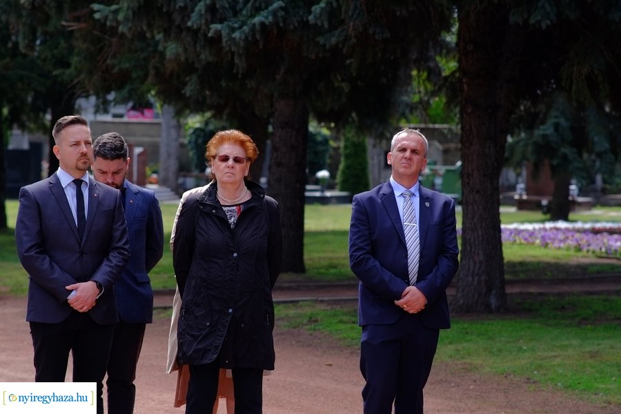 Emlékmű avató az Északi temetőben 20230421