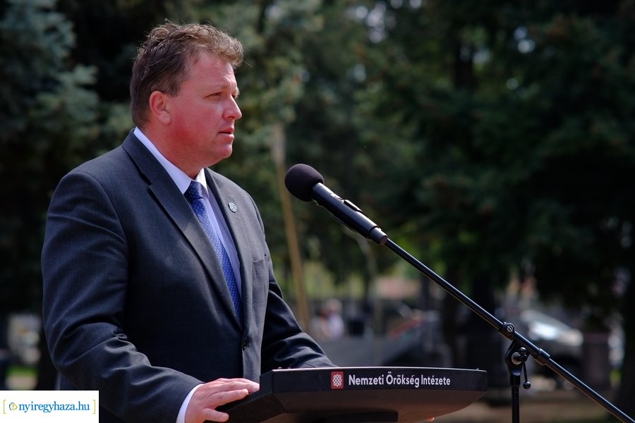 Emlékmű avató az Északi temetőben 20230421