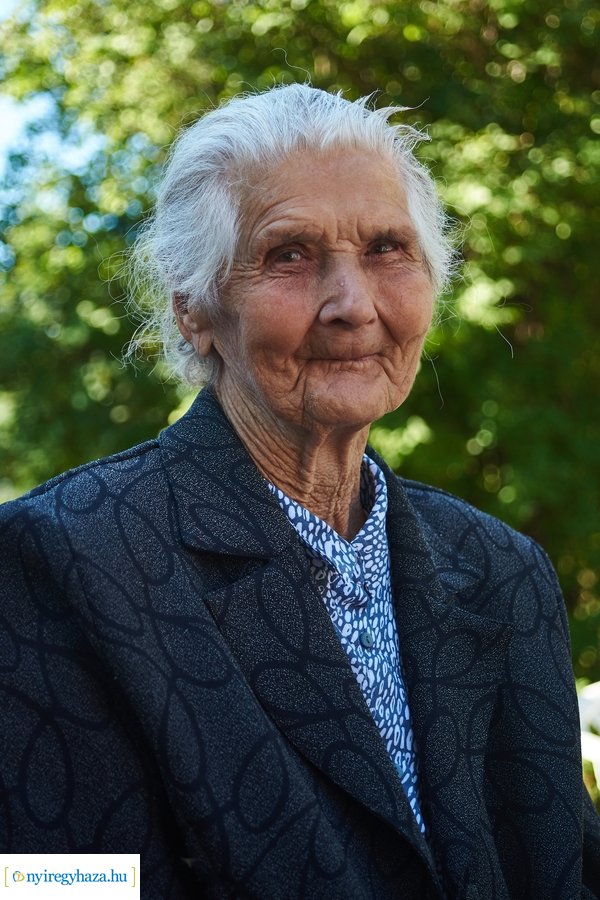 Emléktábla avatás a Posta utcai óvodában