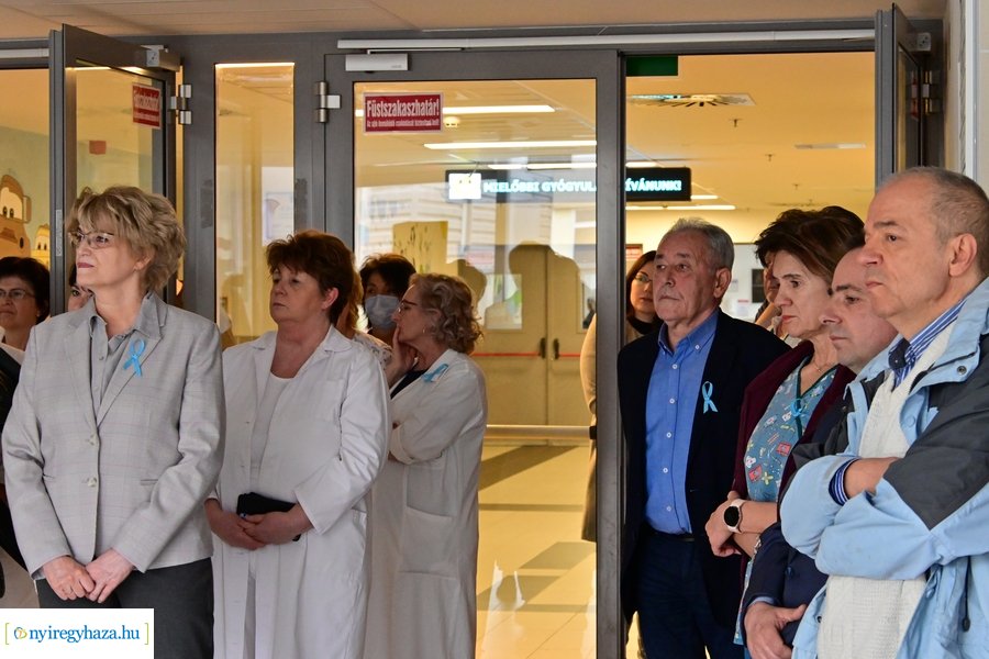 Emléktábla avató a kórházban - Dr Endreffy Ildikó