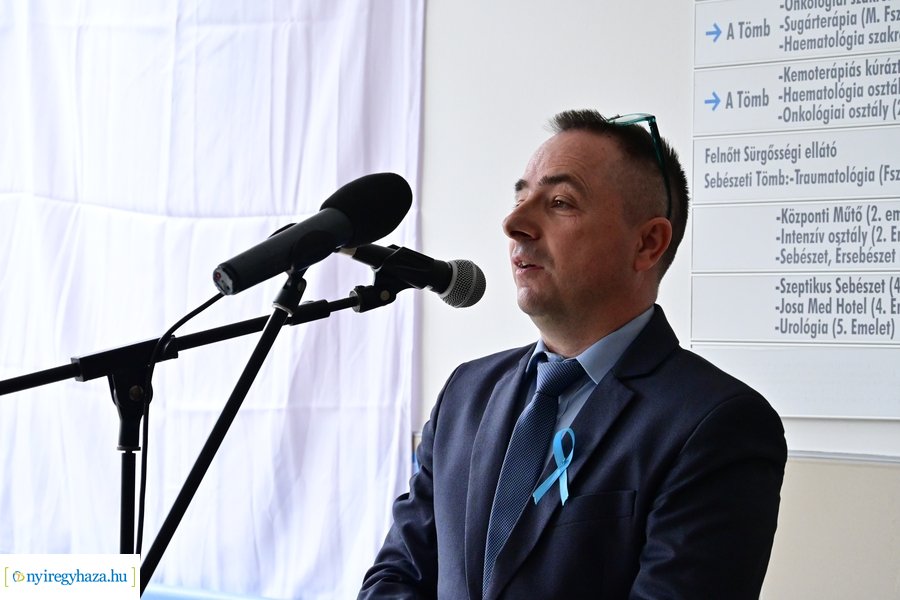 Emléktábla avató a kórházban - Dr Endreffy Ildikó