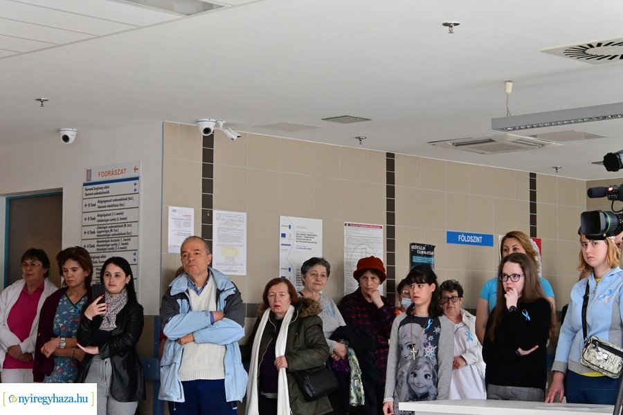 Emléktábla avató a kórházban - Dr Endreffy Ildikó