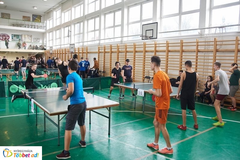 Emlékverseny a nyírszőlősi iskolában