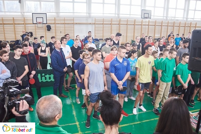 Emlékverseny a nyírszőlősi iskolában