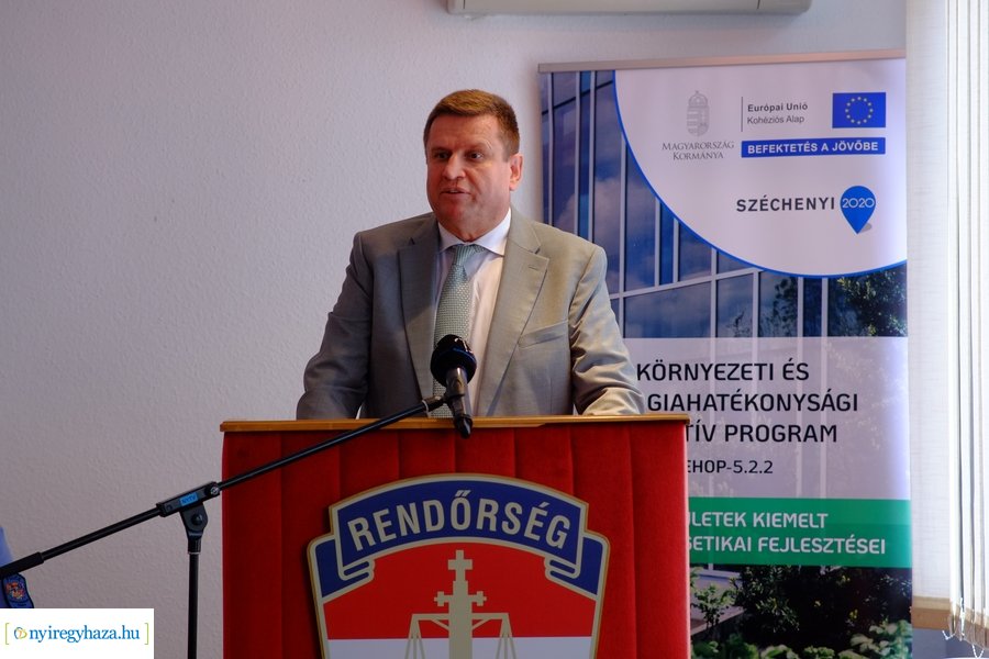 Energetikai fejlesztés a rendőrségen