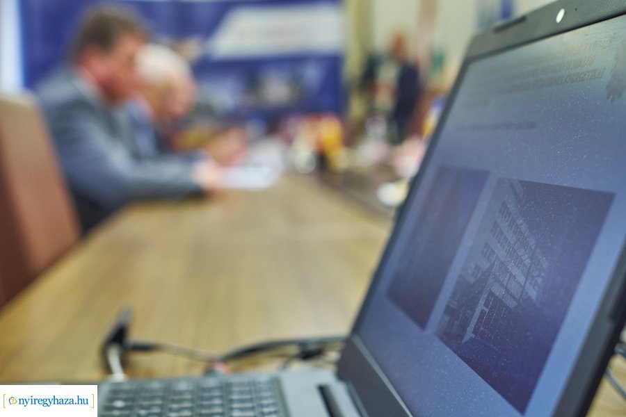 Energetikai fejlesztések, beruházások - sajtótájékoztató