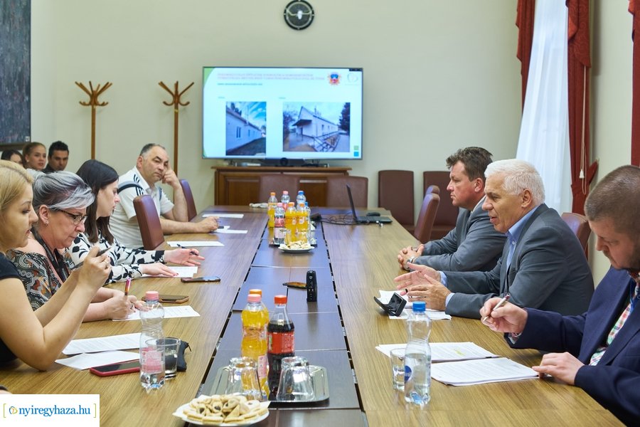 Energetikai fejlesztések, beruházások - sajtótájékoztató