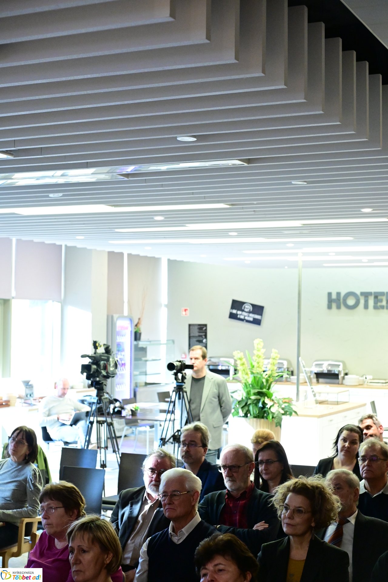 Építészeti Fórum a Hotel Pangeában