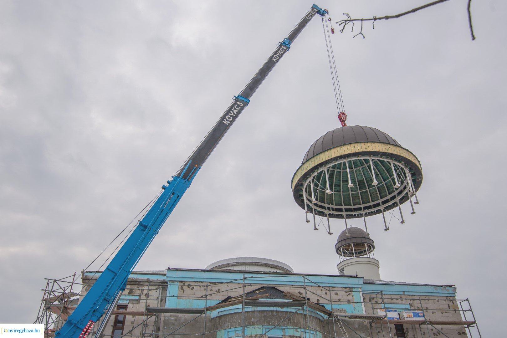 Épül a borbányai görögkatolikus templom