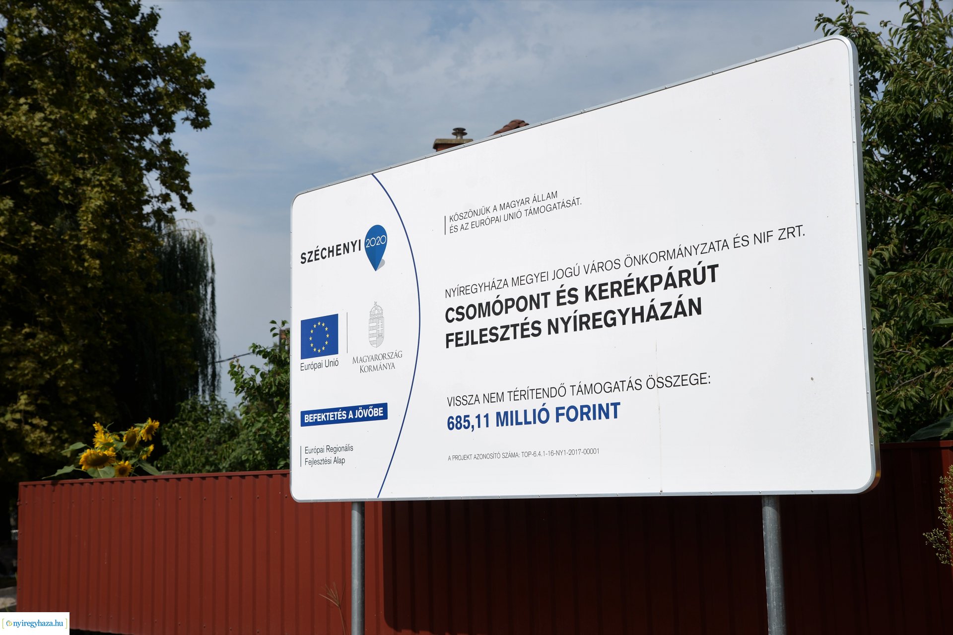 Épül a Kállói úti körforgalom