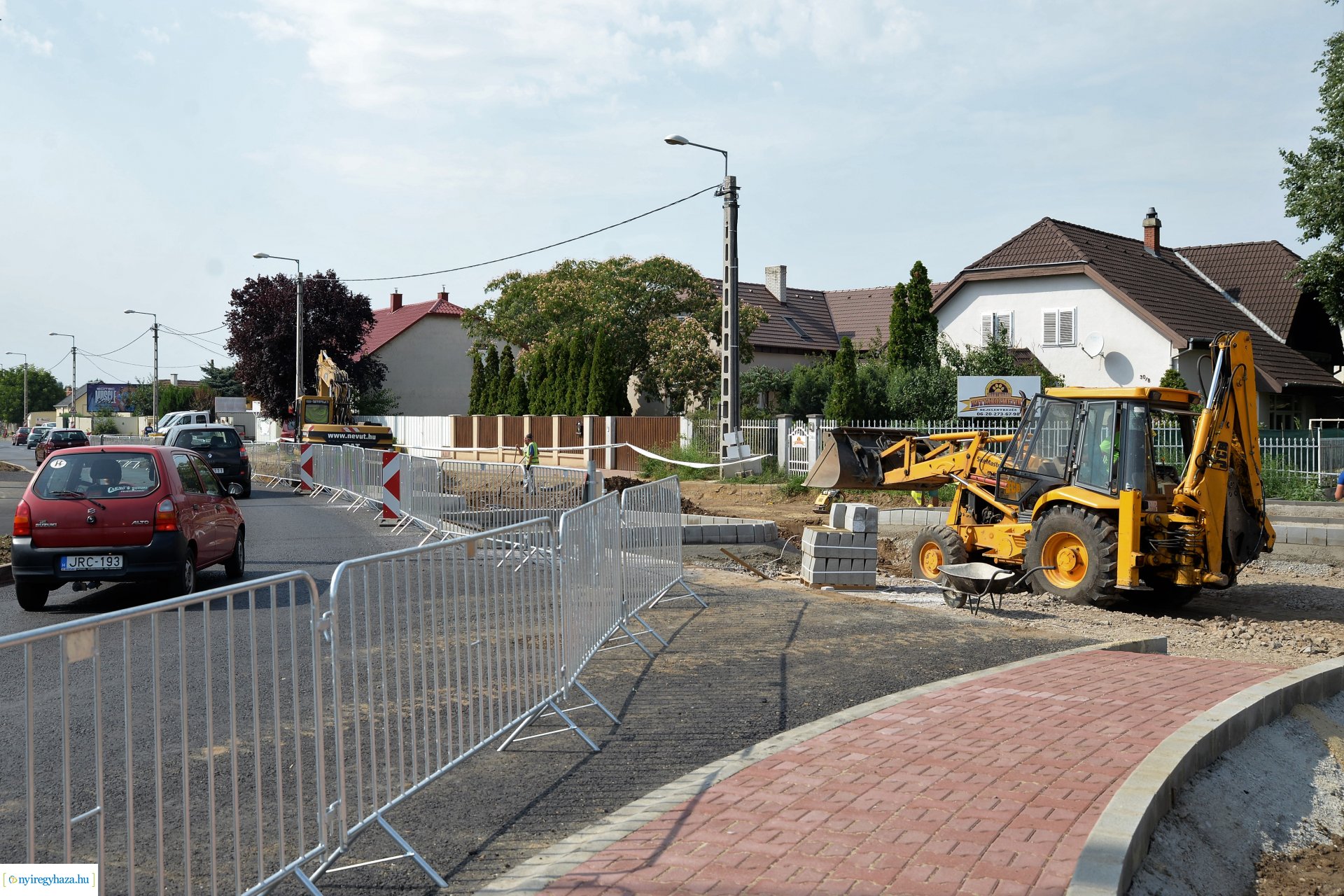 Épül a Kállói úti körforgalom