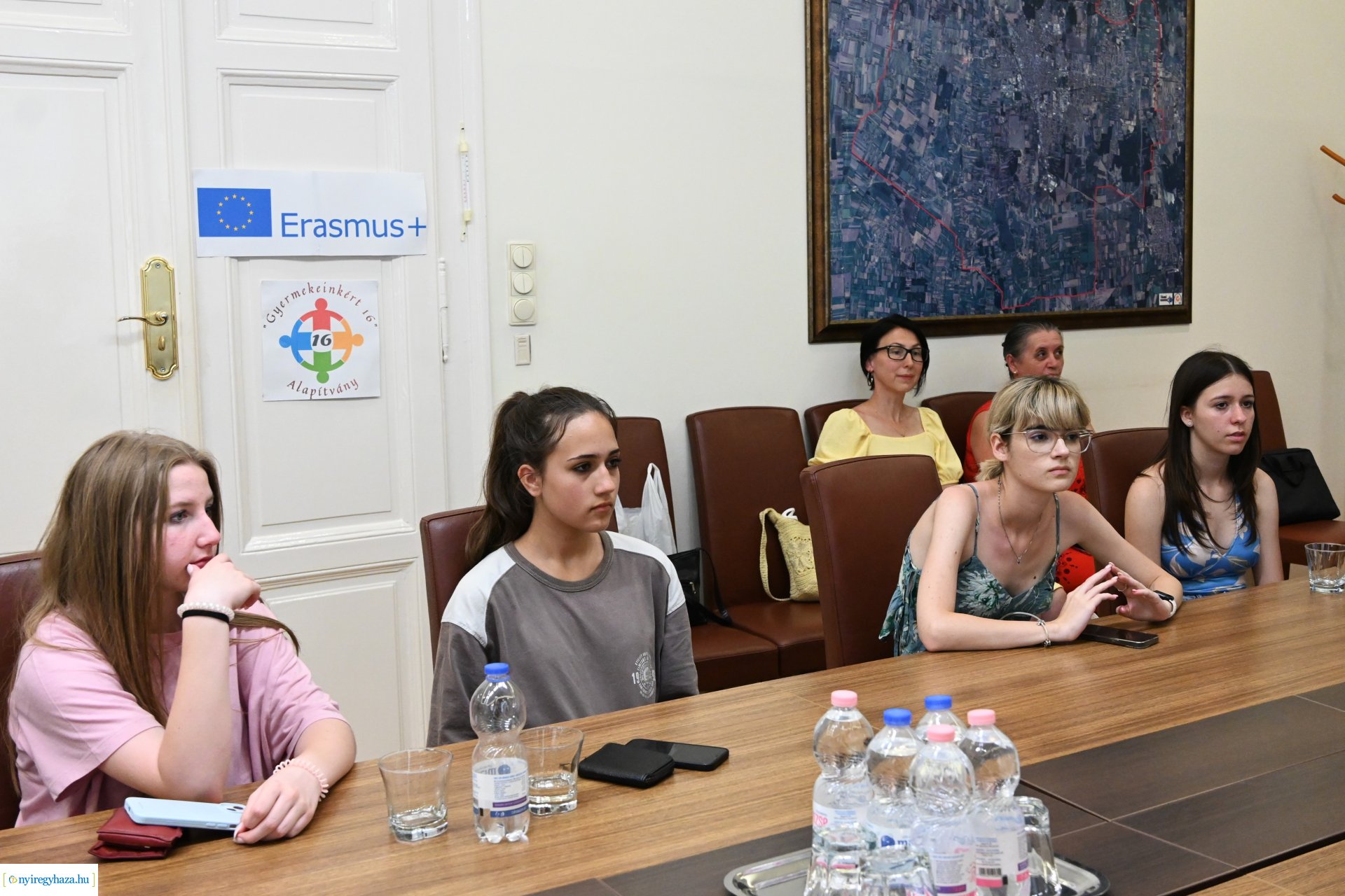 Erasmus program keretében érkeztek  diákokok a Városházára