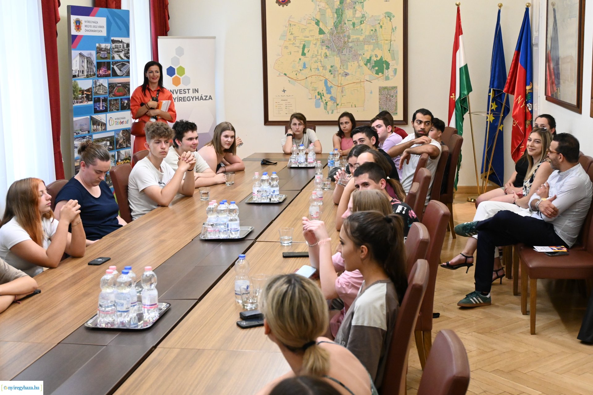 Erasmus program keretében érkeztek  diákokok a Városházára