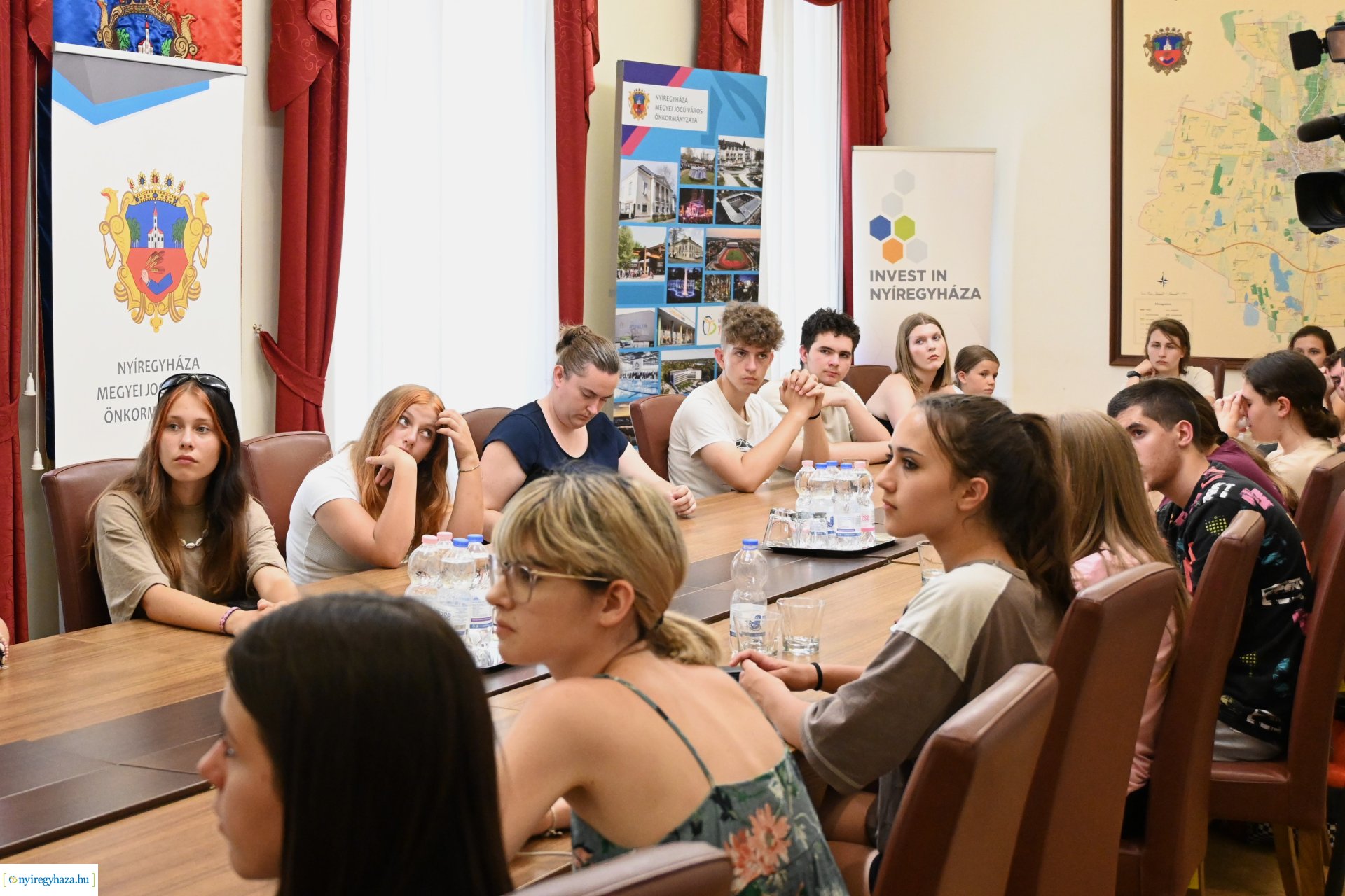 Erasmus program keretében érkeztek  diákokok a Városházára