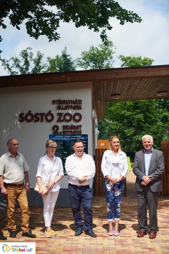 Erdei sétány átadó