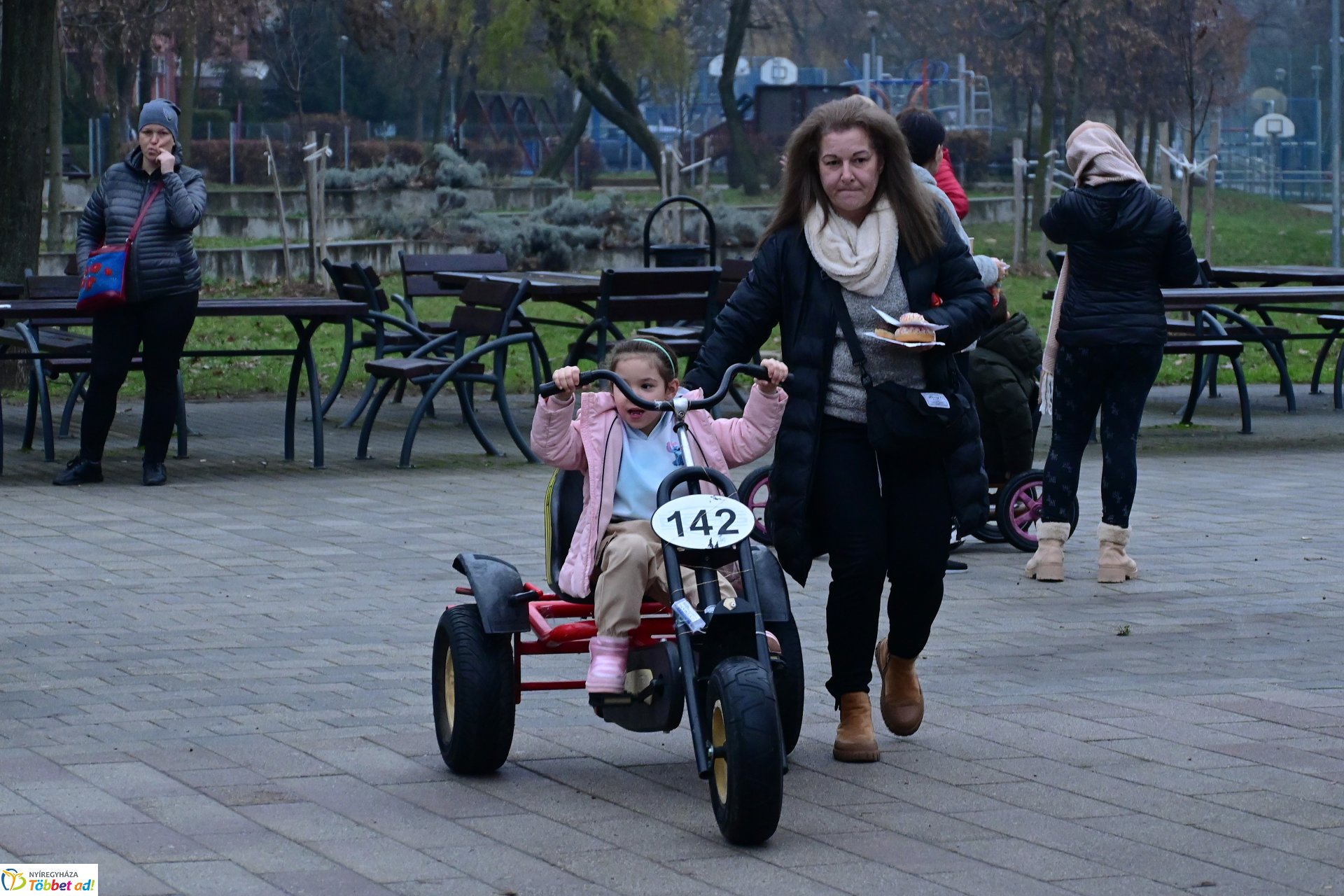 Érkertbe  érkezett a mikulás