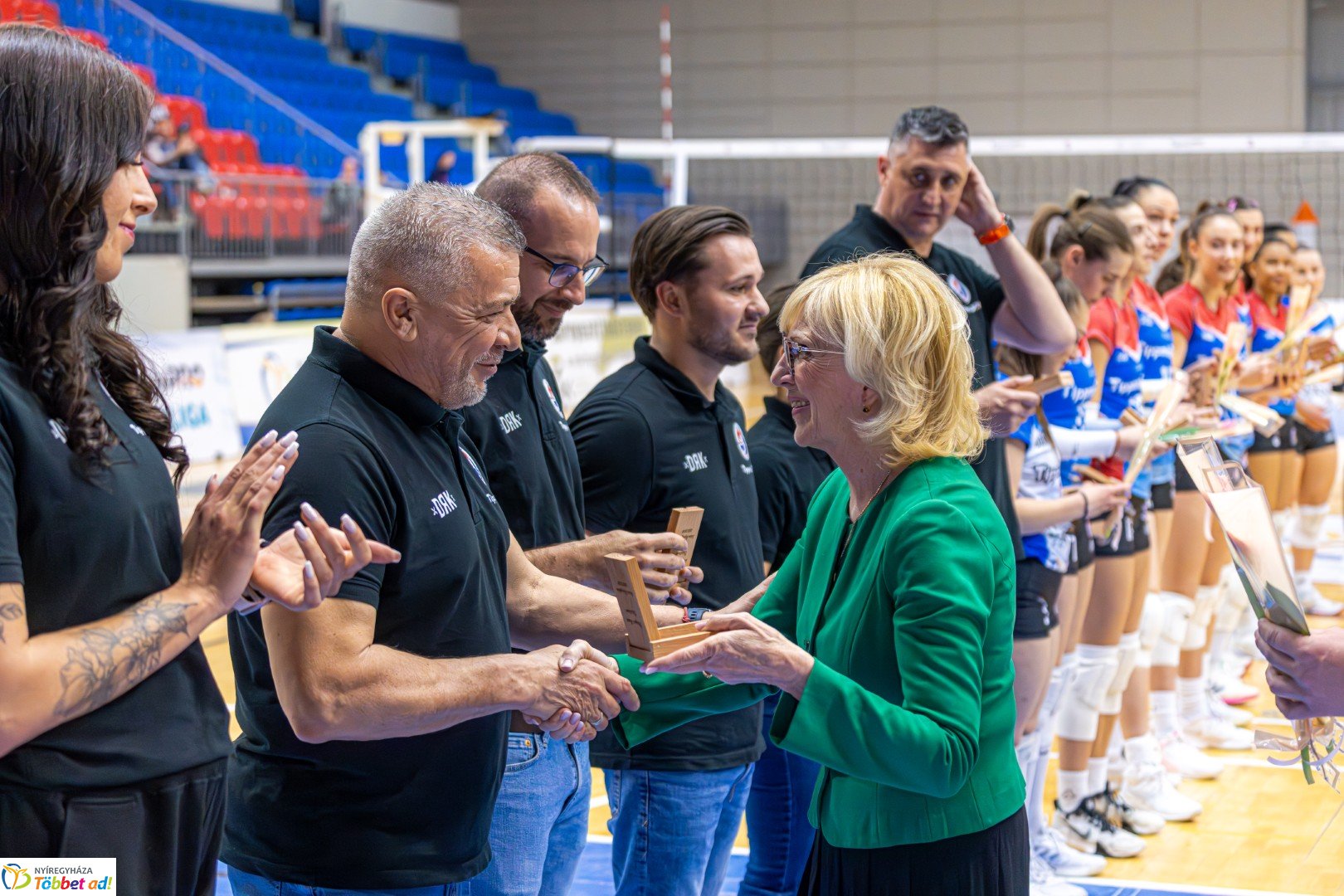 Érmes röplabdázók köszöntése