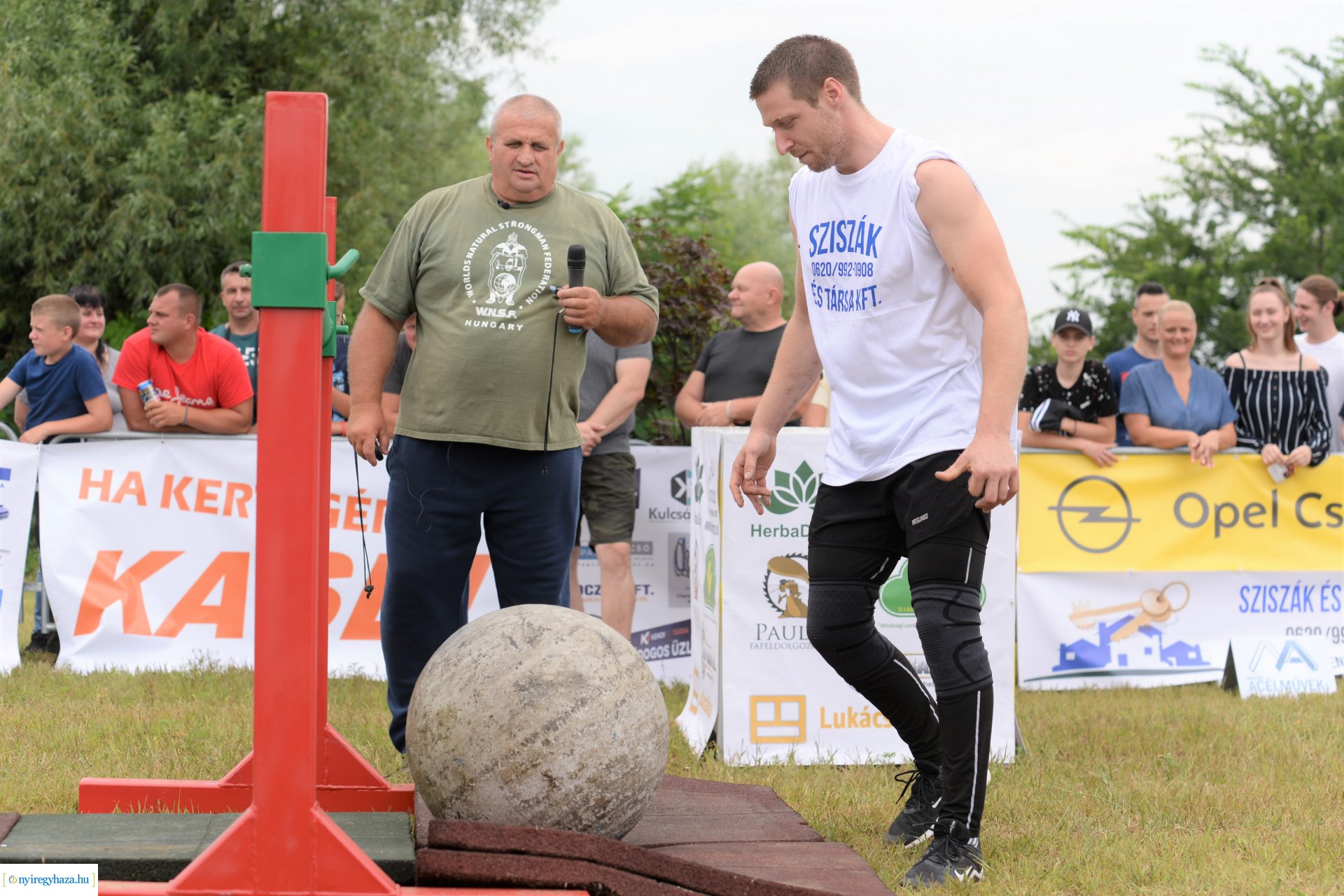 Erős emberek versenye