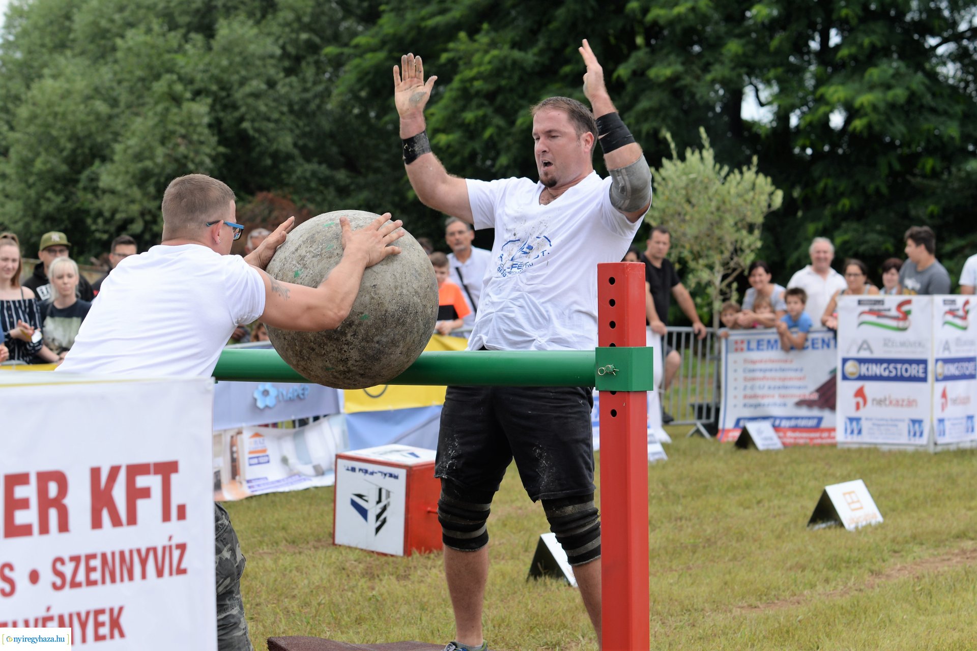 Erős emberek versenye