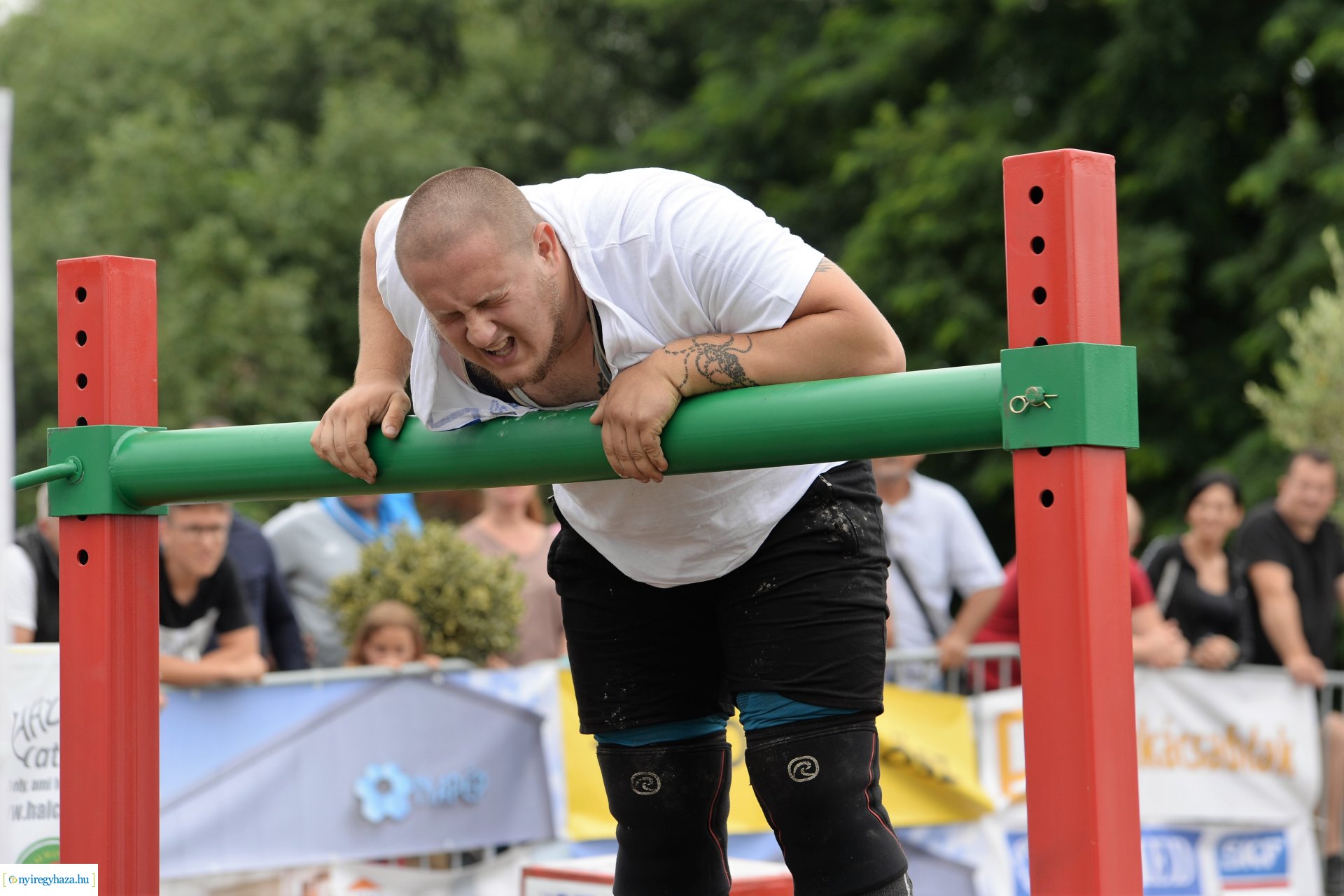 Erős emberek versenye