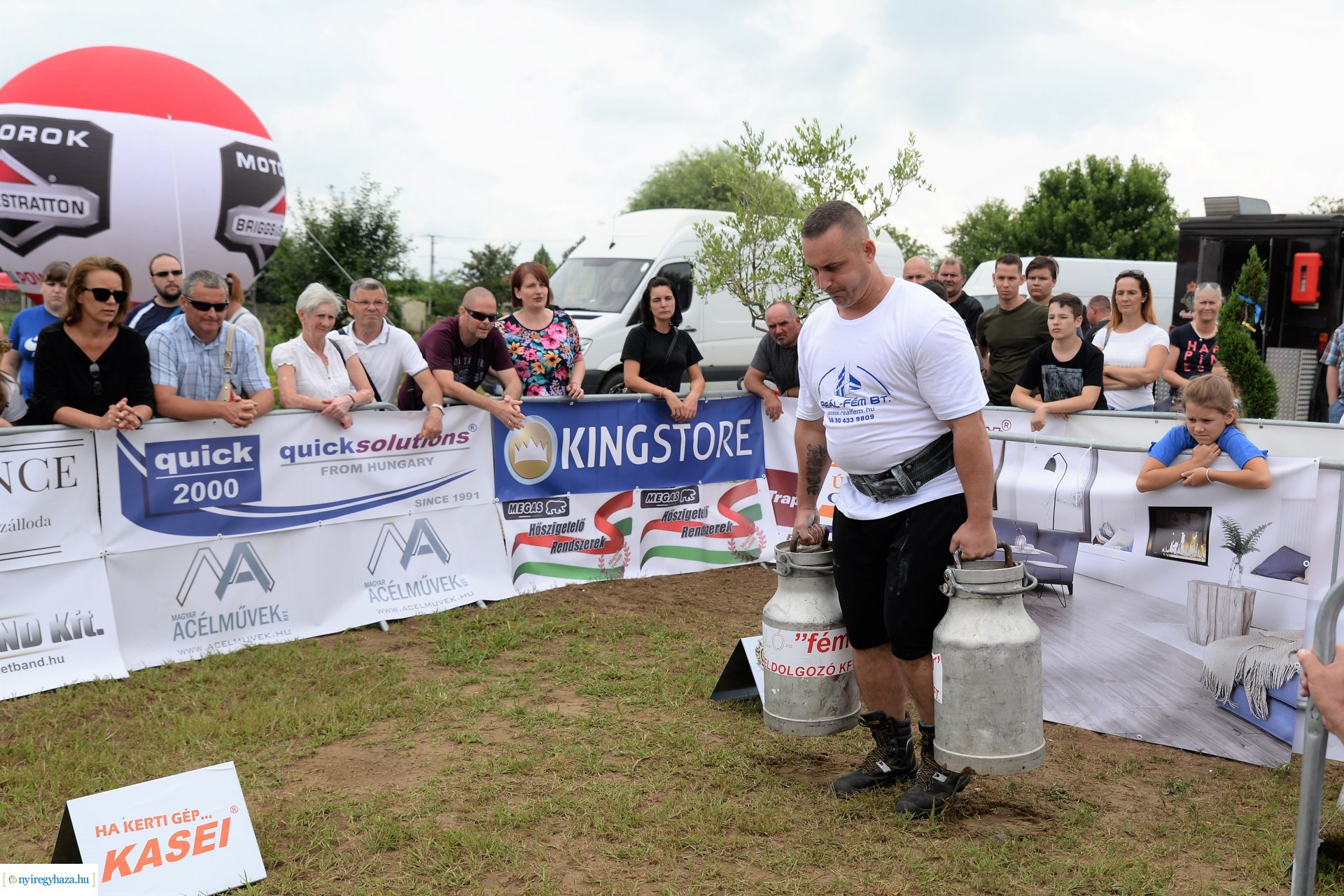 Erős emberek versenye