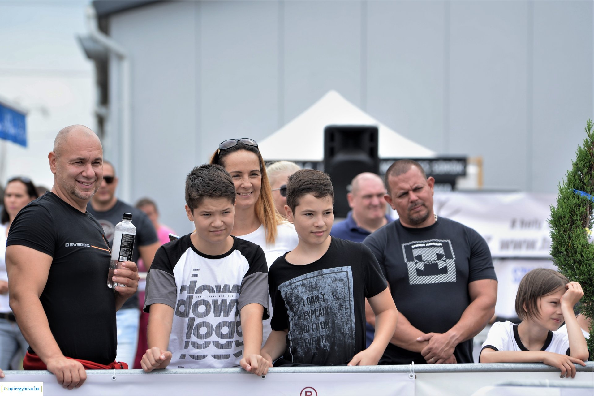 Erős emberek versenye