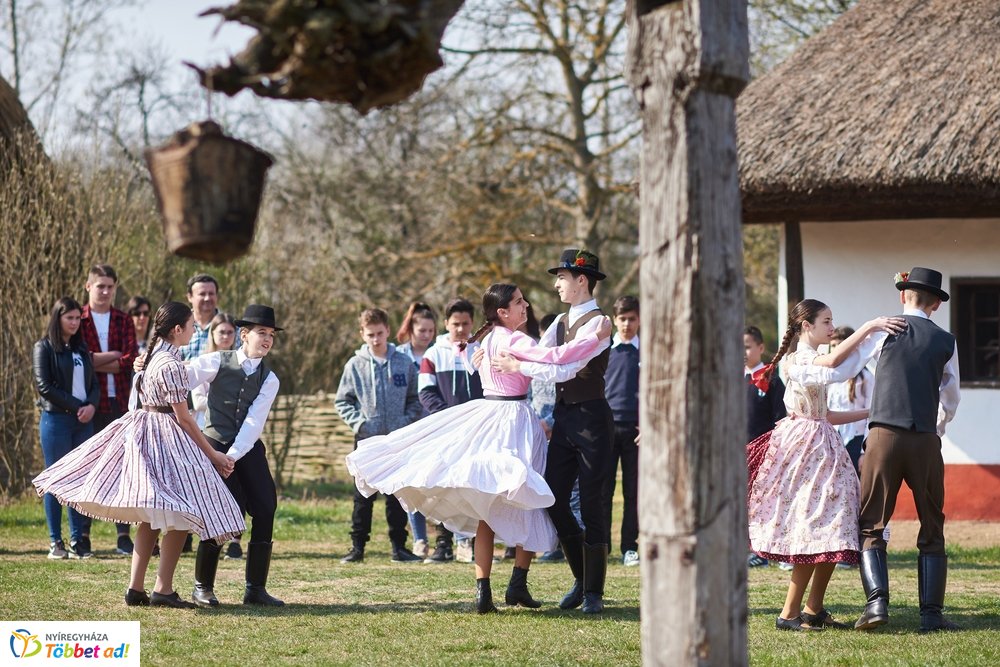 Értékes barangolás a múzeumfaluban
