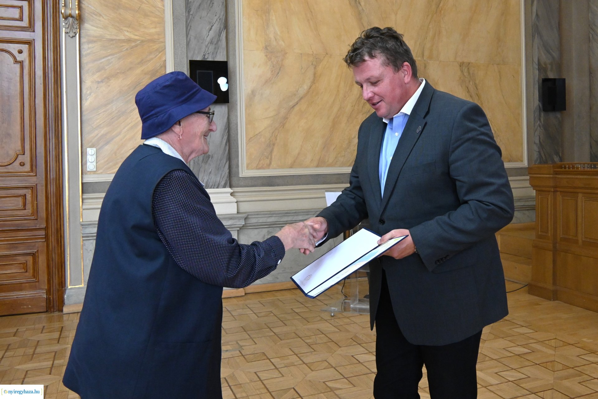 Értékes bokortanyák - fotópályázat eredményhirdetés