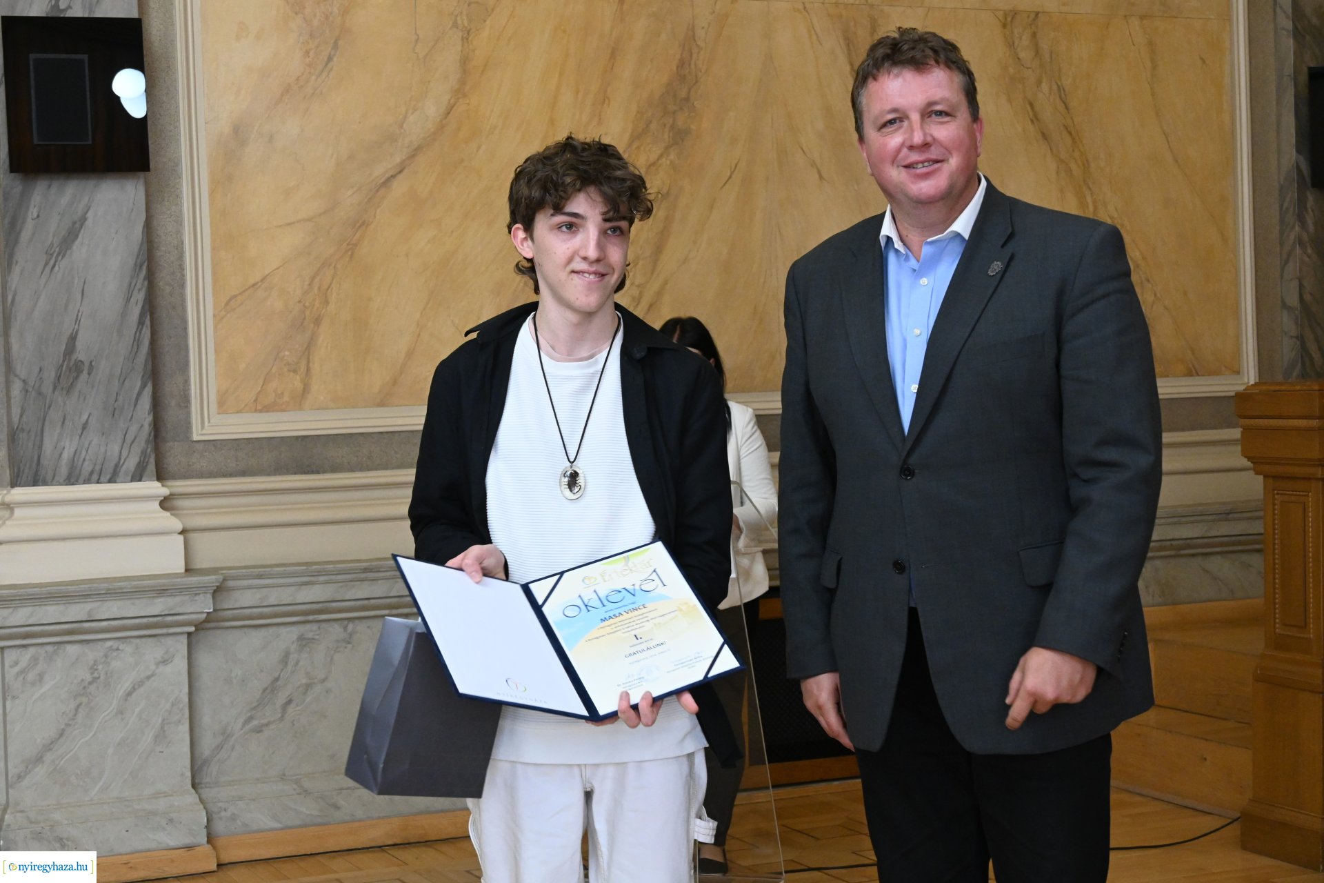 Értékes bokortanyák - fotópályázat eredményhirdetés