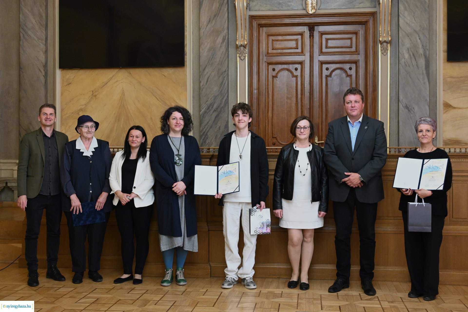 Értékes bokortanyák - fotópályázat eredményhirdetés