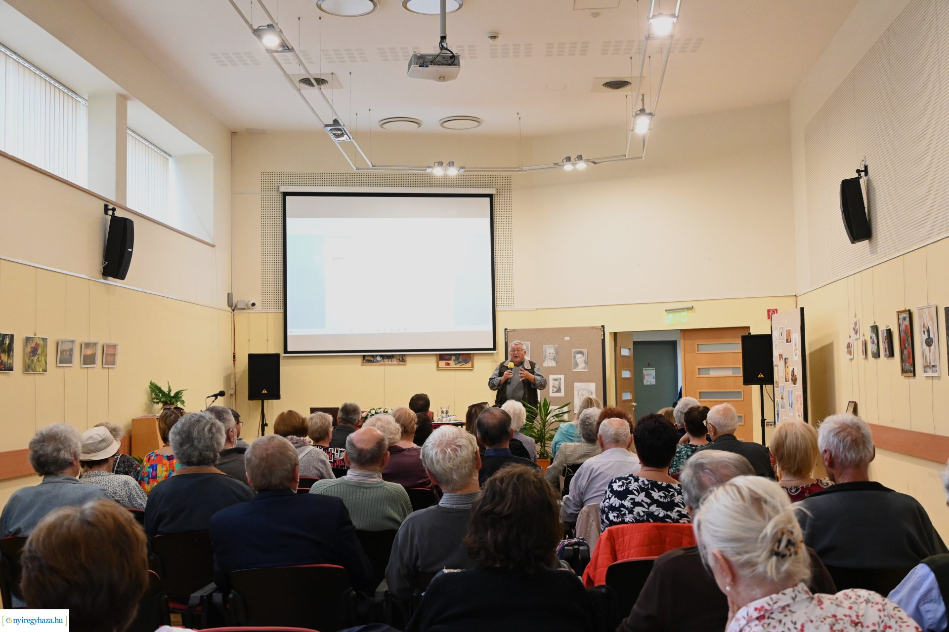 Értékes Esték programsorozat - "A Magyar Rádió Nyíregyházi Stúdiójának anyaga"