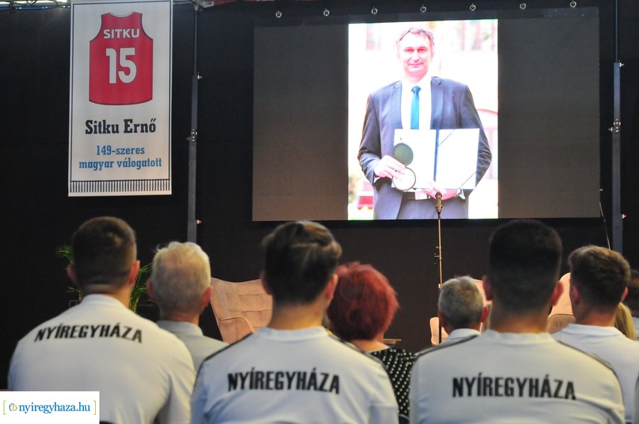 Értékes Esték - Sitku Ernő munkássága