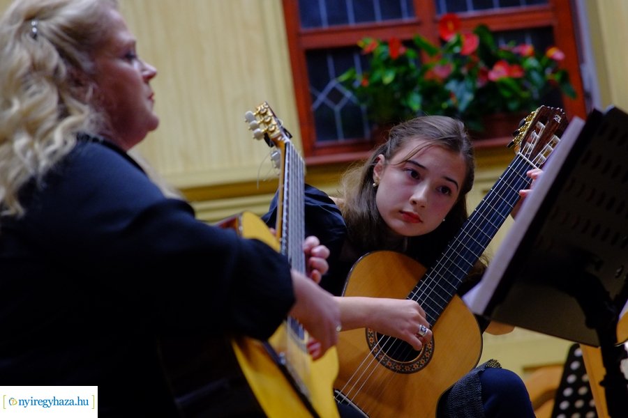 Értékes Esték - Vikár Sándor Zeneiskola