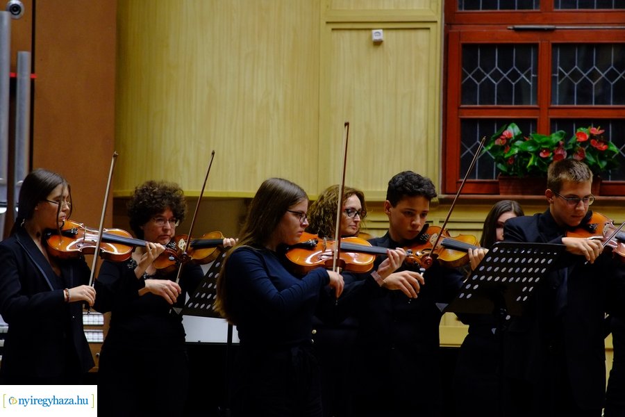 Értékes Esték - Vikár Sándor Zeneiskola