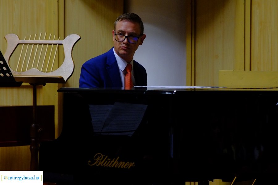 Értékes Esték - Vikár Sándor Zeneiskola