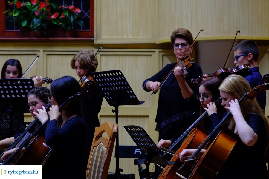 Értékes Esték - Vikár Sándor Zeneiskola