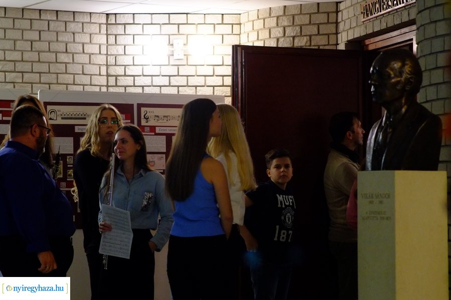 Értékes Esték - Vikár Sándor Zeneiskola