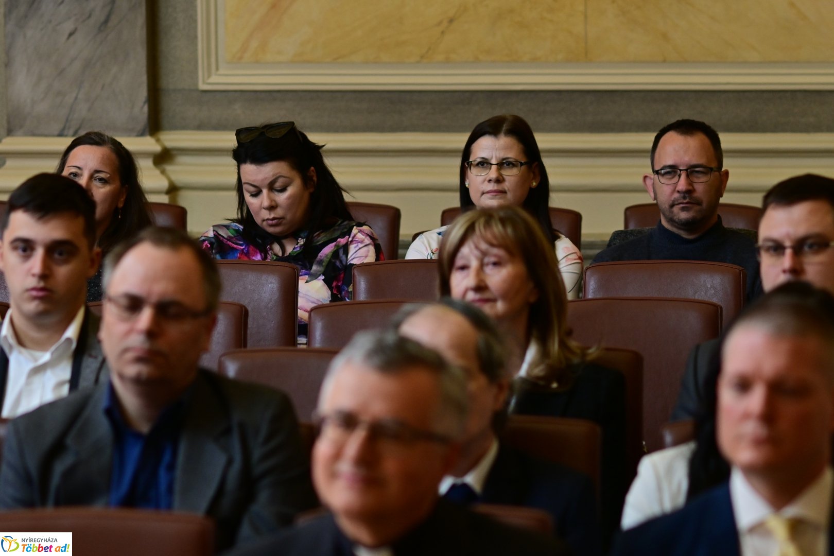 Értéktár emléklapok átadása 2025 májusában