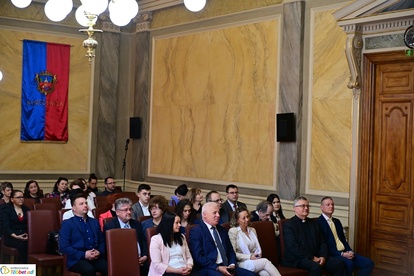 Értéktár emléklapok átadása 2025 májusában