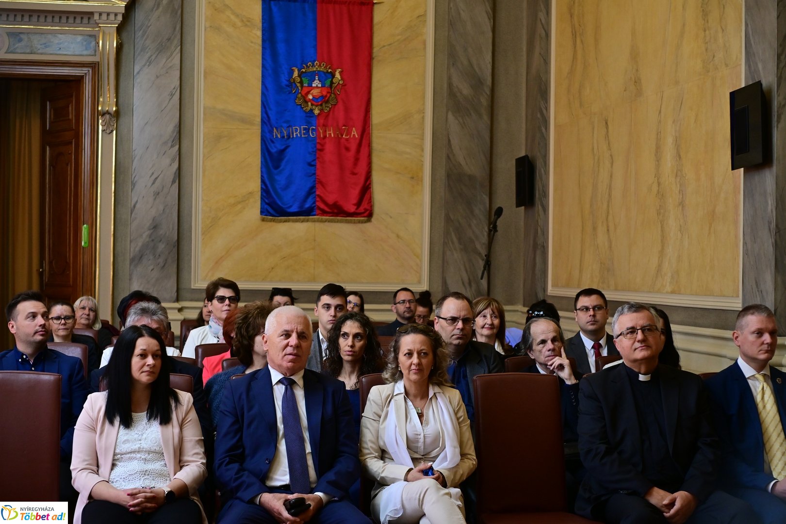 Értéktár emléklapok átadása 2025 májusában