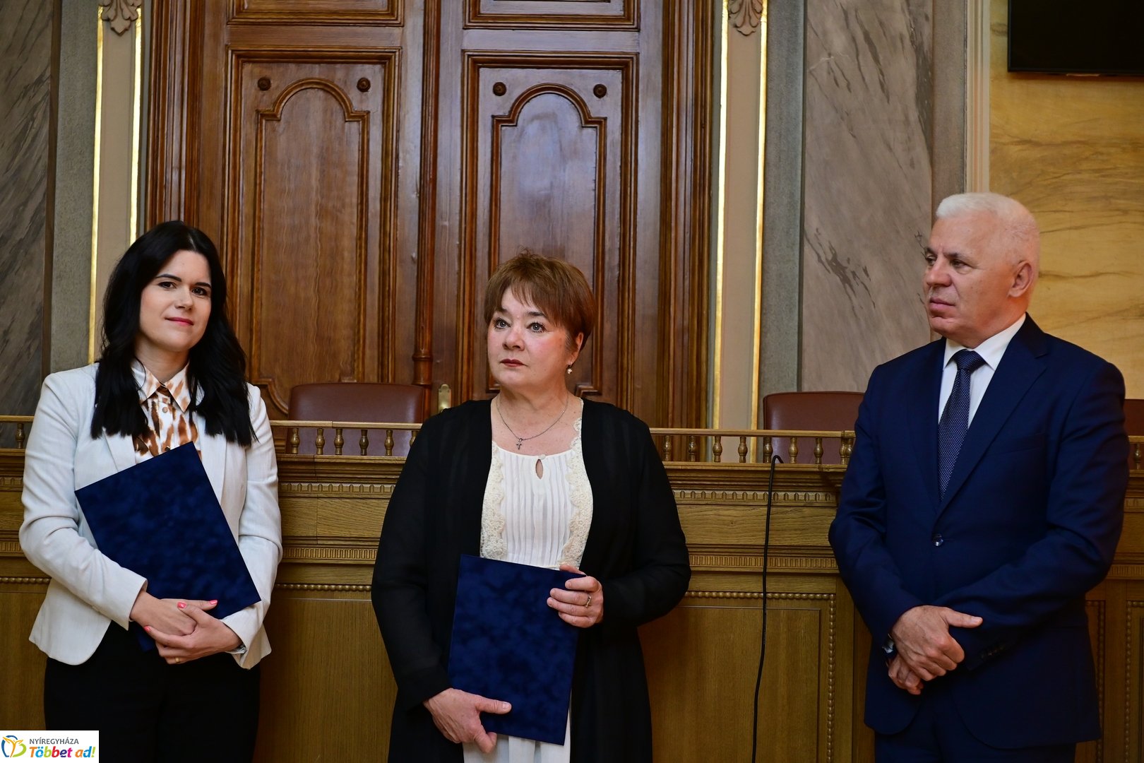 Értéktár emléklapok átadása 2025 májusában