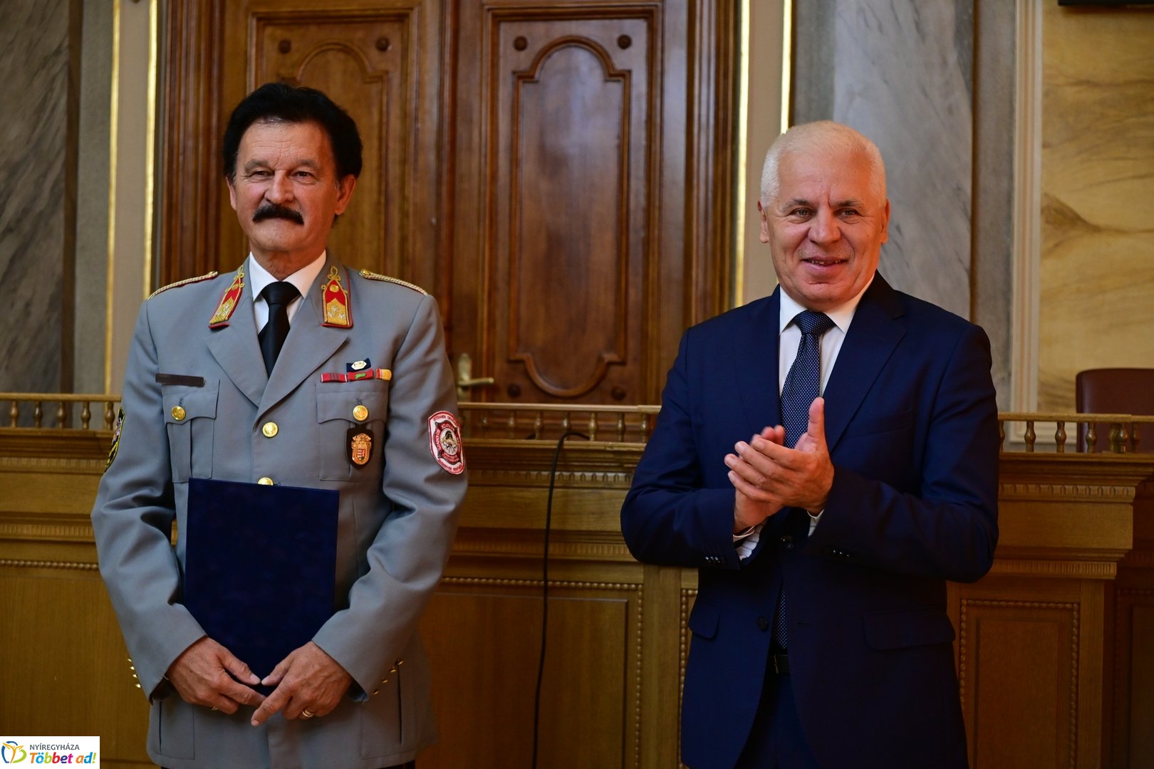 Értéktár emléklapok átadása 2025 májusában