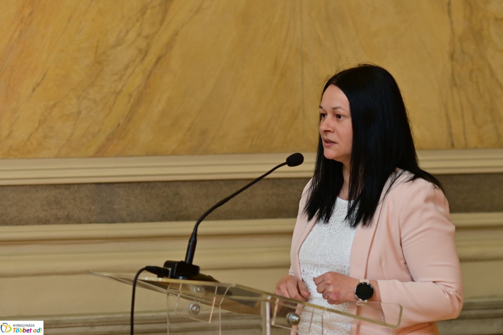 Értéktár emléklapok átadása 2025 májusában