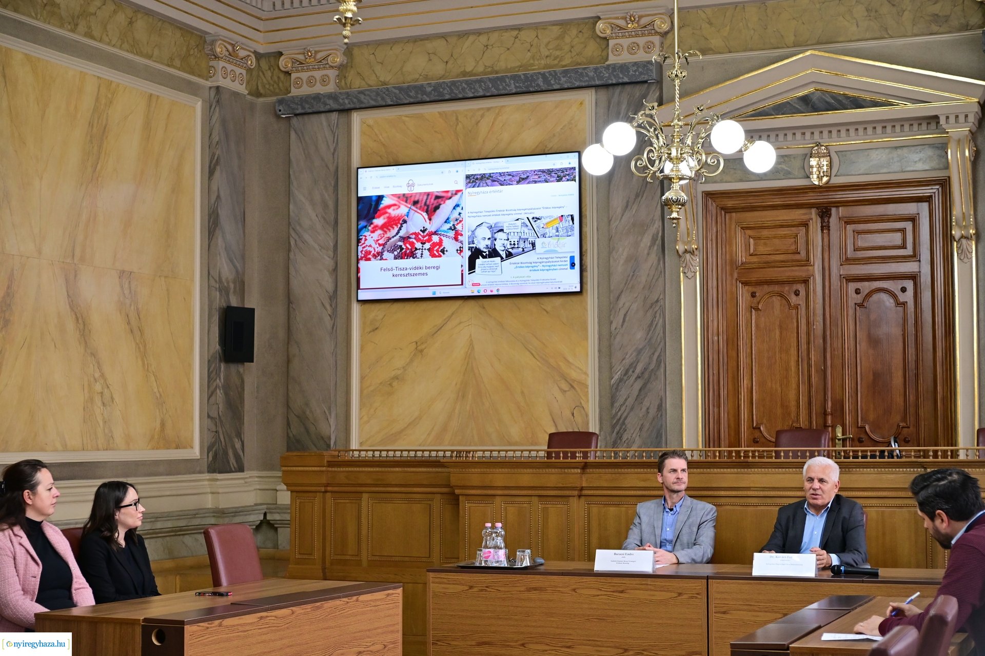 Értéktár sajtótájékoztató a Városházán 20241031