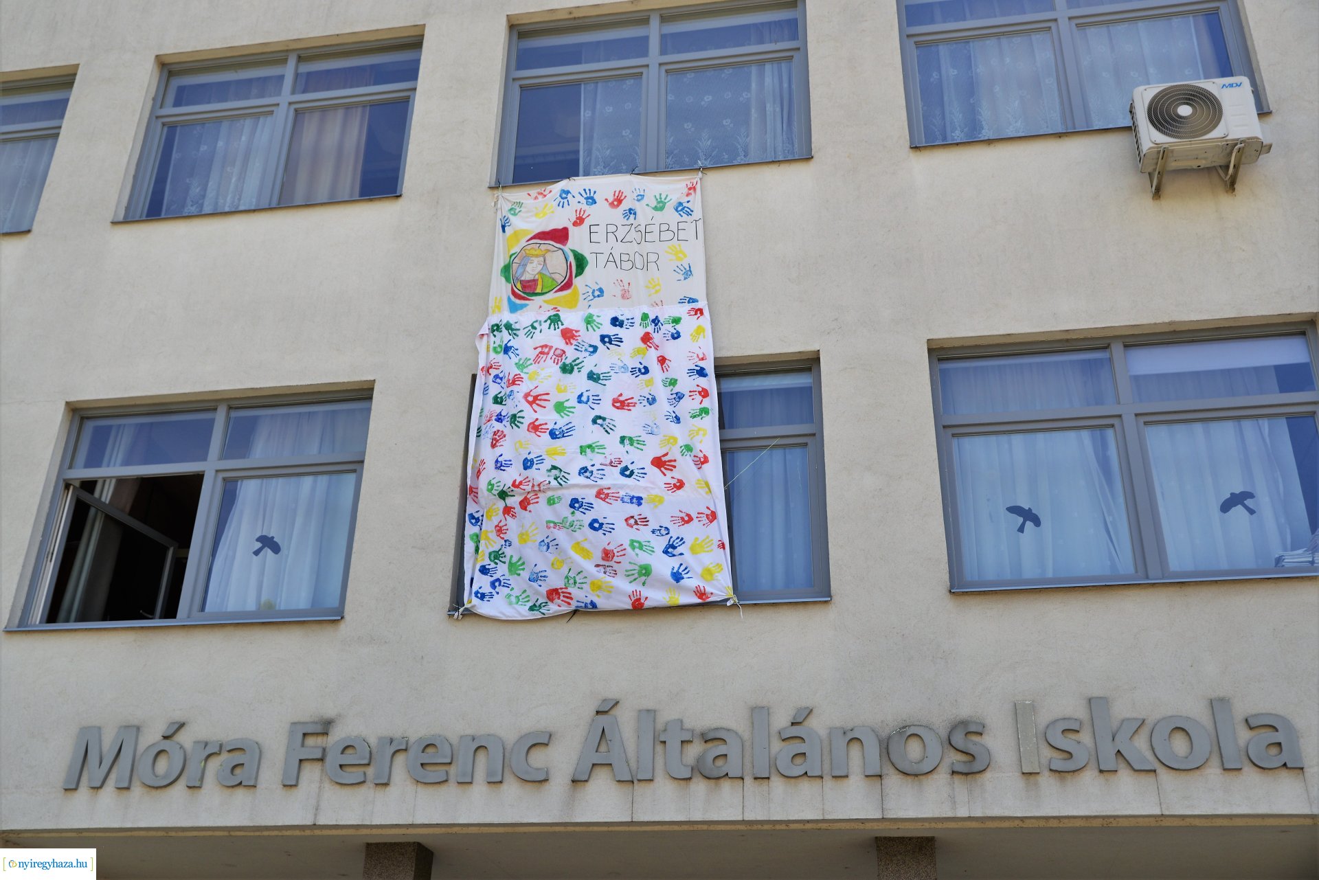 Erzsébet tábor a Móra iskolában