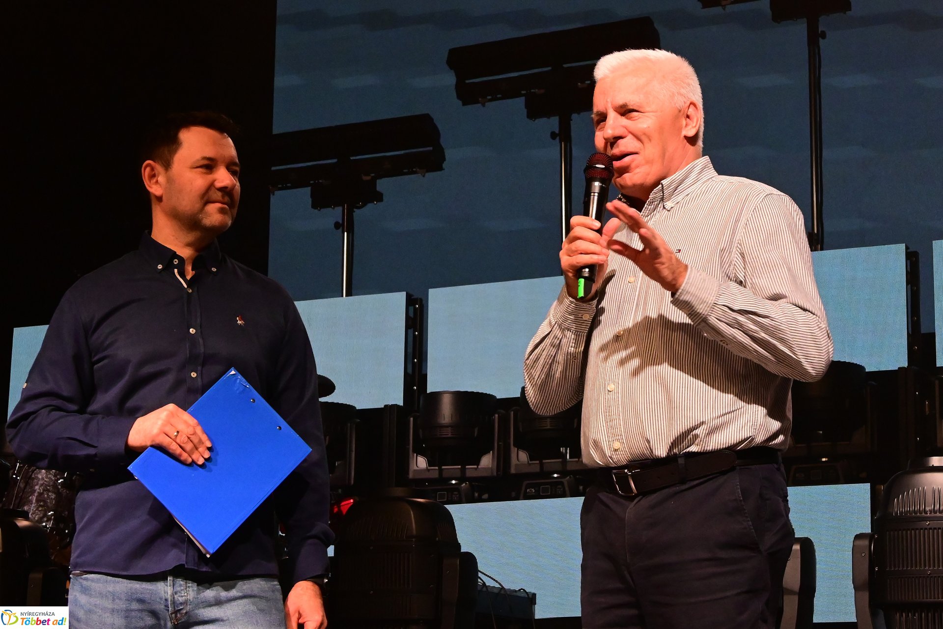 Esti  koncertek a Fitt Stadion rendezvényen