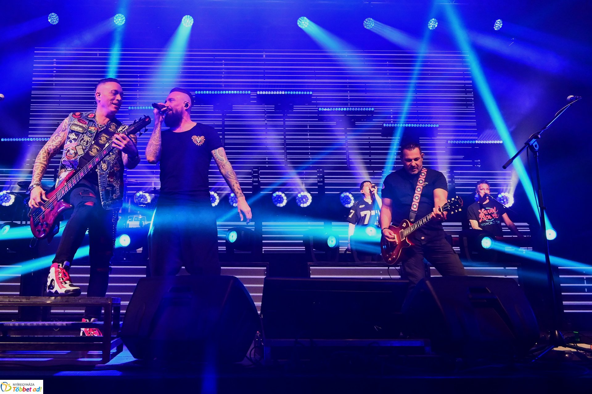 Esti  koncertek a Fitt Stadion rendezvényen