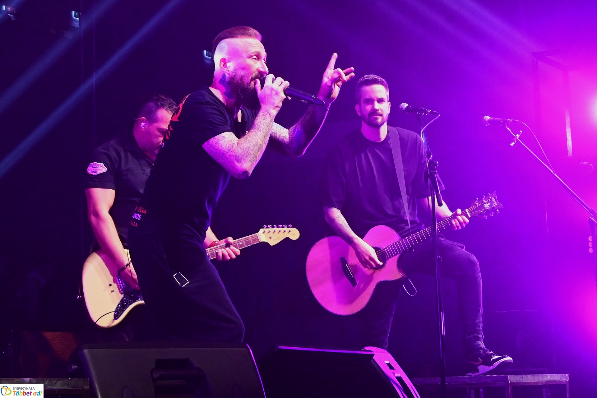 Esti  koncertek a Fitt Stadion rendezvényen