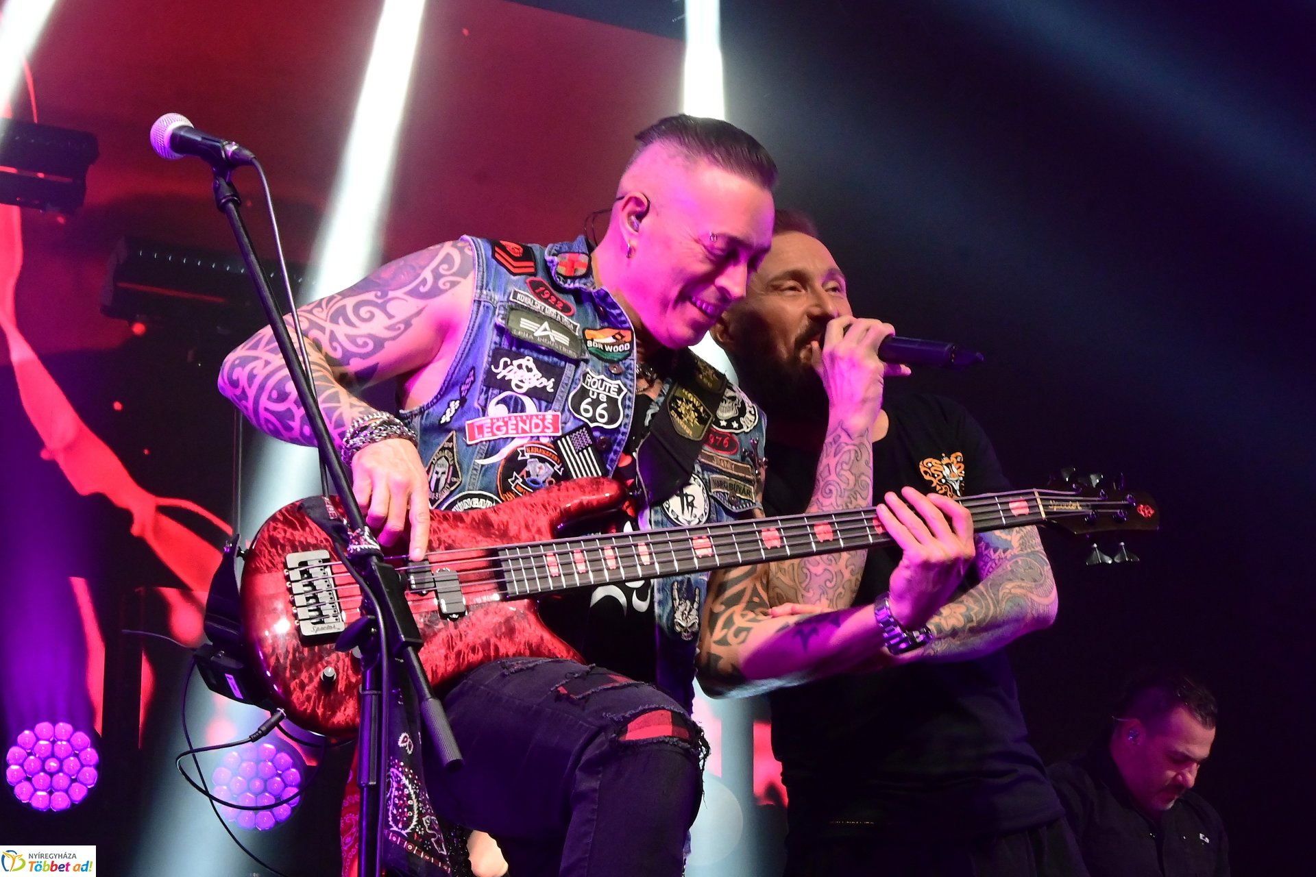 Esti  koncertek a Fitt Stadion rendezvényen