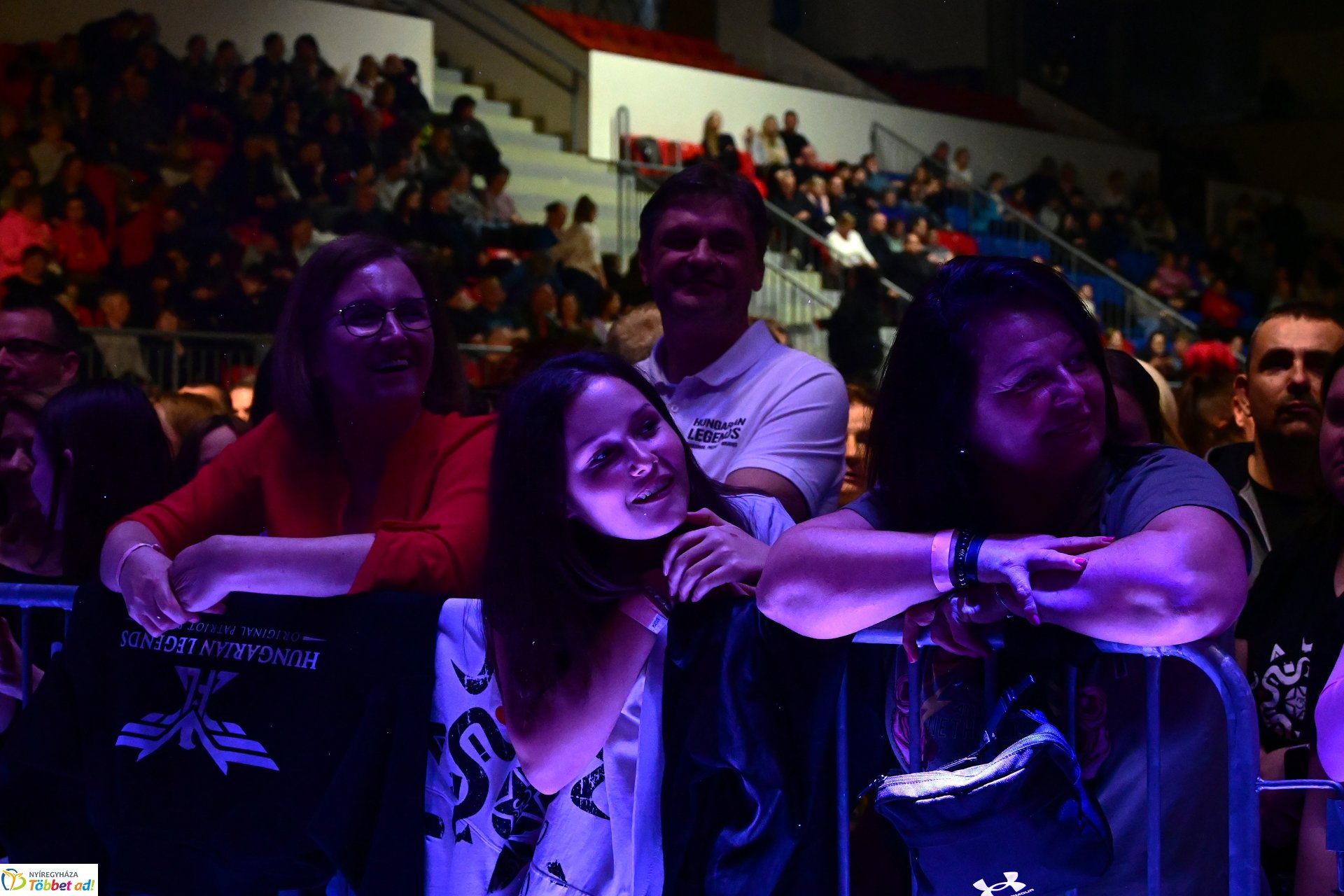 Esti  koncertek a Fitt Stadion rendezvényen